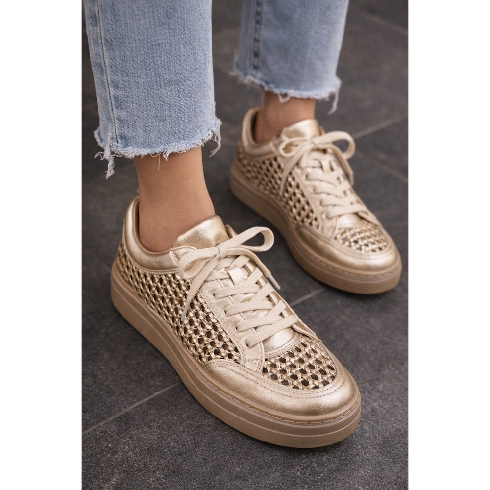 Rampage Gisela Gold Metallic Woven Mesh Fashion Sneakers Womens Size 8 NEW